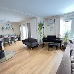 Modernes Haus Mit Whirpool, Sauna, Kamin&piano Pritzwalk