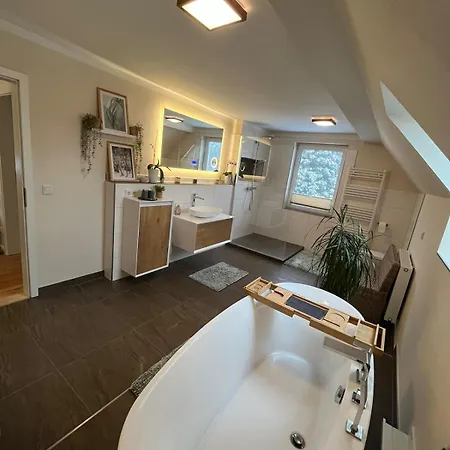 Modernes Haus Mit Whirpool, Sauna, Kamin & Piano Pritzwalk