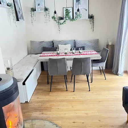Modernes Haus Mit Whirpool, Sauna, Kamin & Piano Villa Pritzwalk