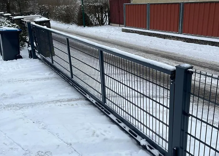 Modernes Haus Mit Whirpool, Sauna, Kamin & Piano