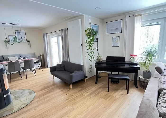 Modernes Haus Mit Whirpool, Sauna, Kamin&piano Pritzwalk