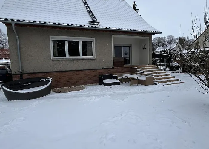 Modernes Haus Mit Whirpool, Sauna, Kamin & Piano Willa Pritzwalk