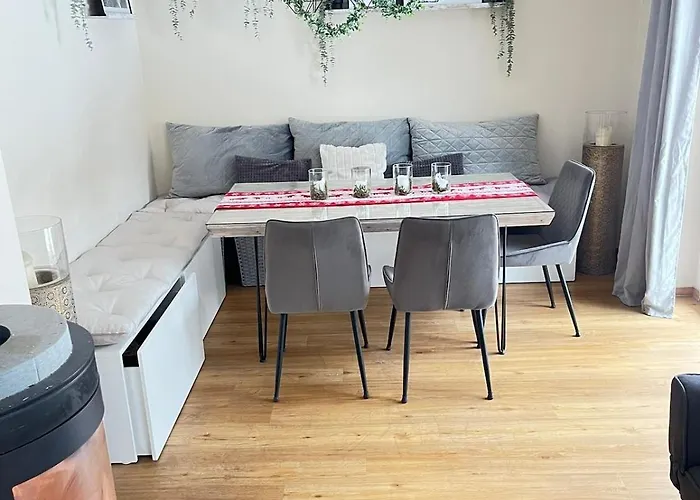 Modernes Haus Mit Whirpool, Sauna, Kamin&piano Villa Pritzwalk